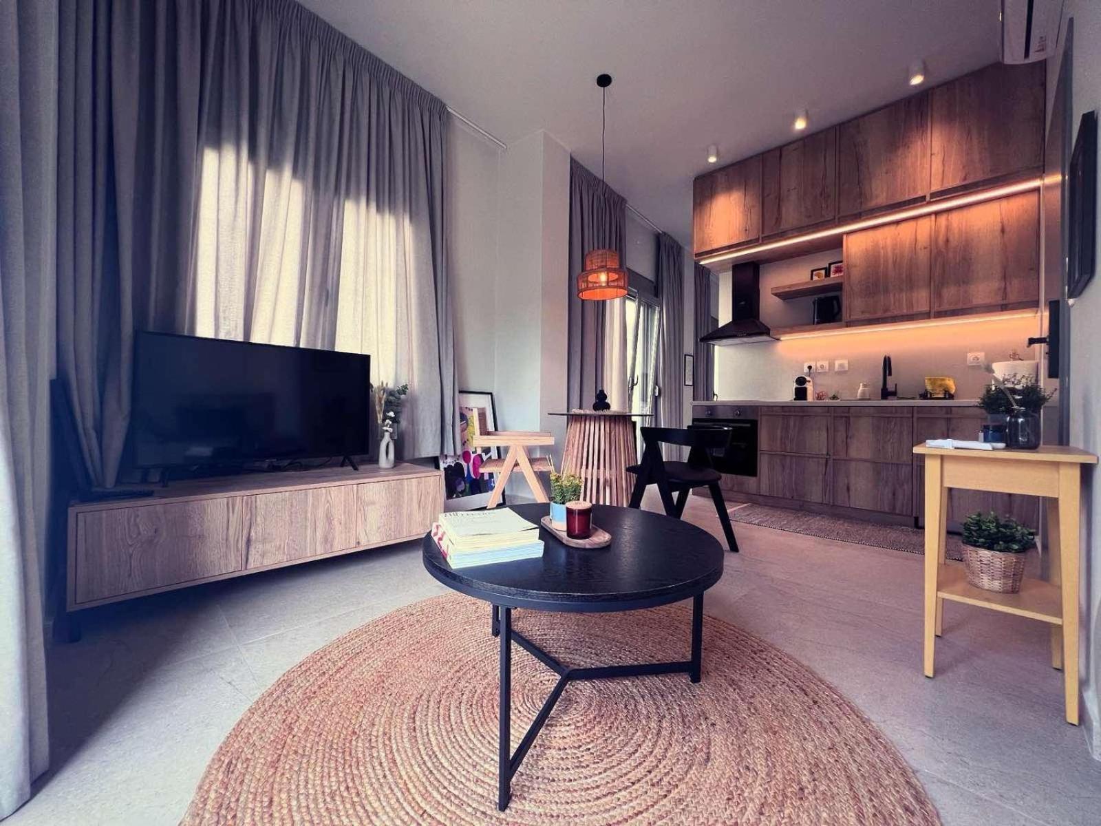 Luxurious Wooden Detail Flat In City Center Chalkida Ngoại thất bức ảnh